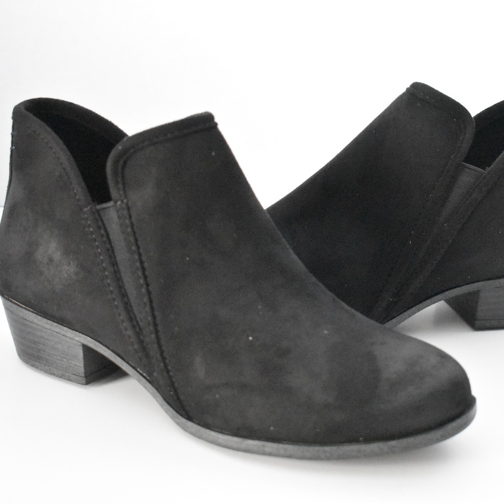 Ankle booties